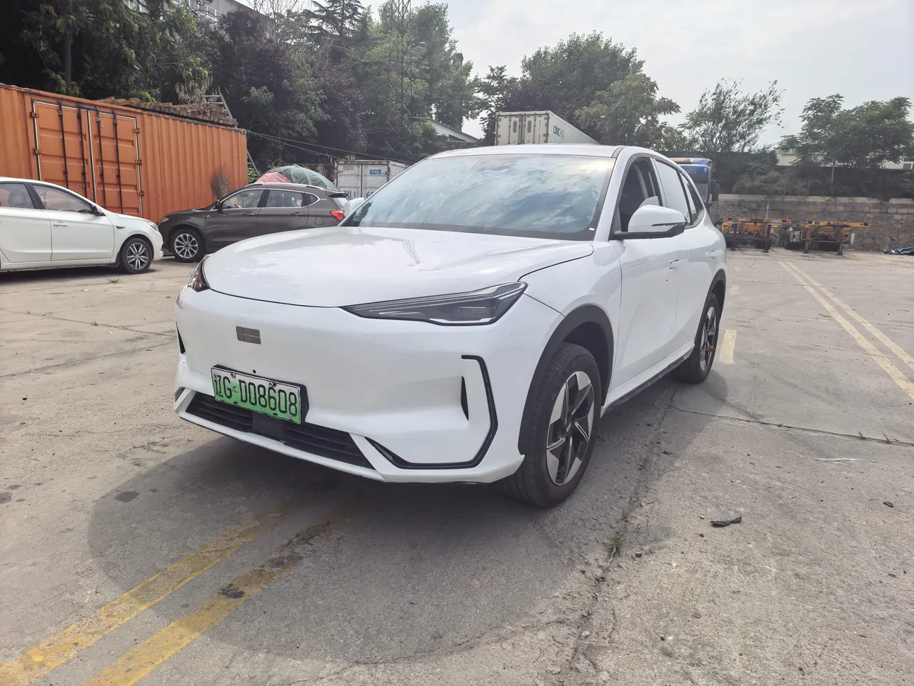 Geely Galaxy 2026 E 5 530km Discovery Edition Automatic Gear - View 1
