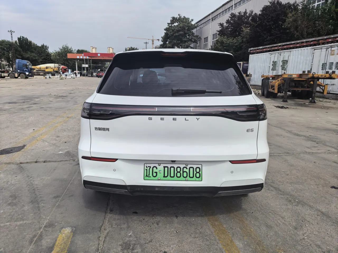 Geely Galaxy 2026 E 5 530km Discovery Edition Automatic Gear 5