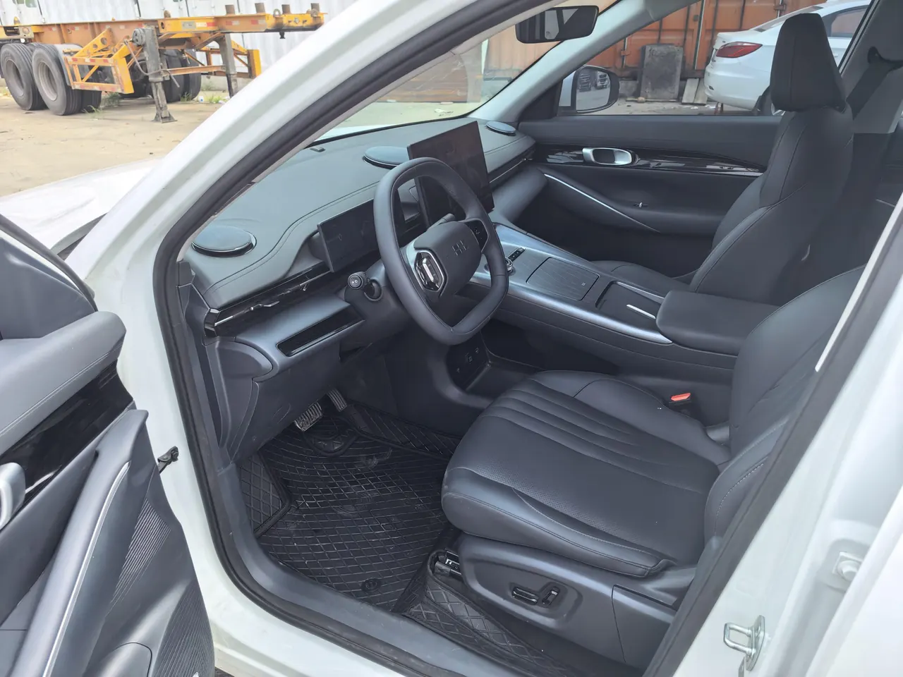 Geely Galaxy 2026 E 5 530km Discovery Edition Automatic Gear 7
