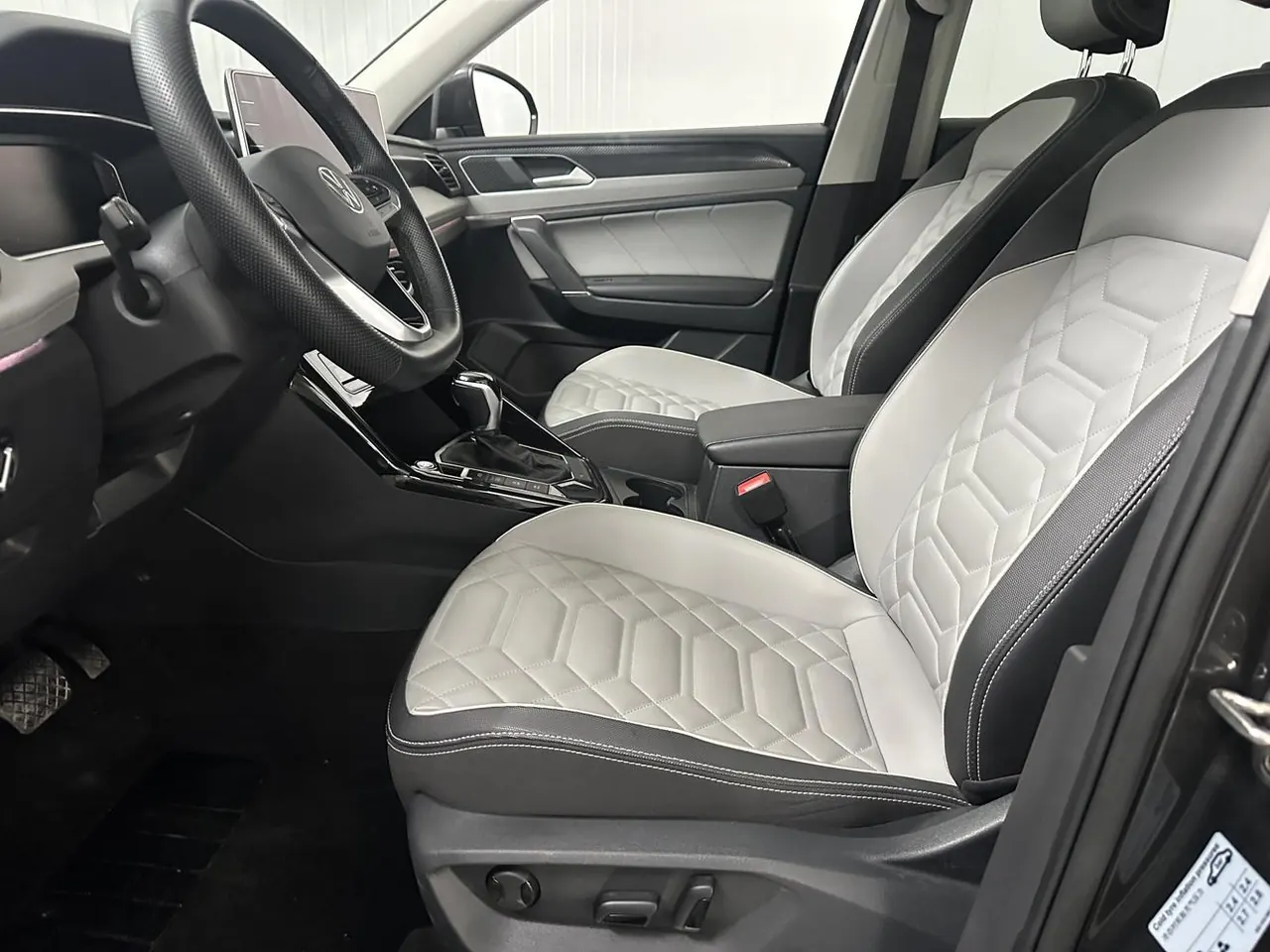 Volkswagen 2023 Tanyue 1.4TSI 280TSI Two-Drive Luxury Plus Advanced Edition Automatic Gear 9