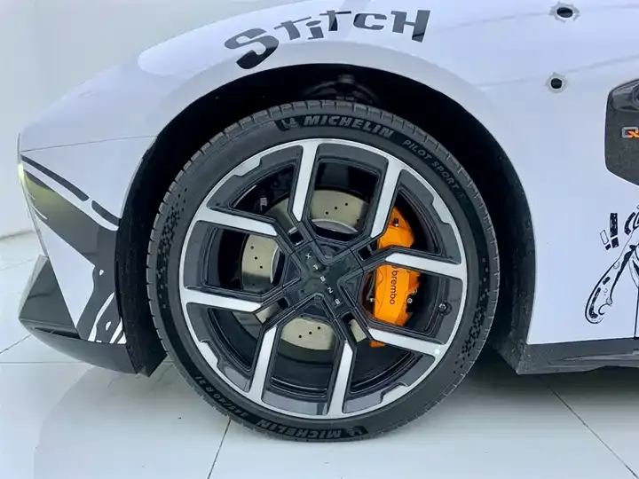 Xpeng P7 2025 750 Four-wheel Drive Wing Ultra 7