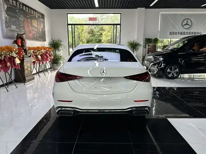 Mercedes Benz Class C 2024 C 200 L Sports Edition 8