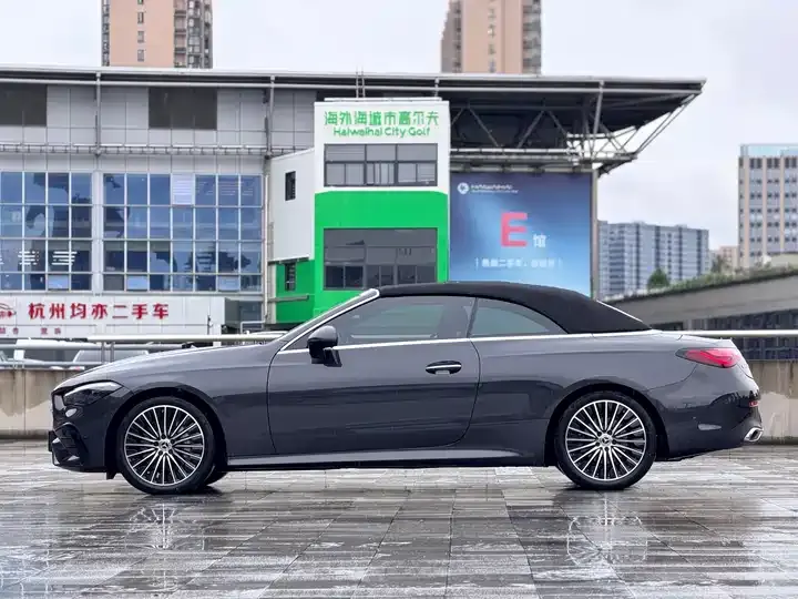 Mercedes Benz CLE 2025 CLE 260 Convertible Coupe 4
