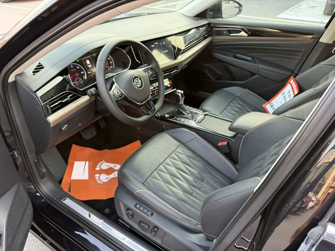 Volkswagen Passat New Energy 2020 Passat PHEV 1.4T Deluxe Automatic Gear 7