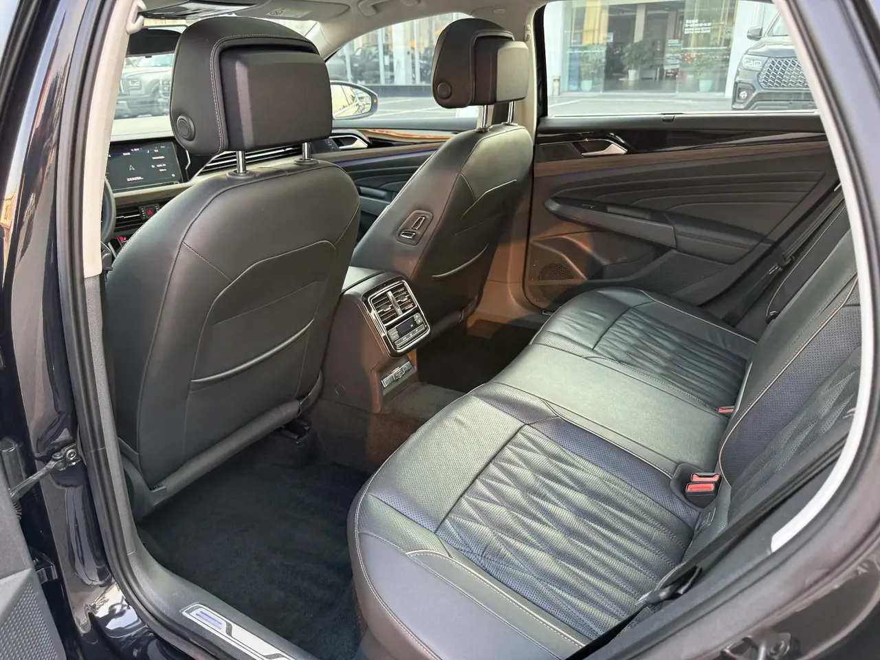 Volkswagen Passat New Energy 2020 Passat PHEV 1.4T Deluxe Automatic Gear 9