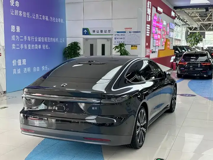 NIO ET7 2024 75kWh Executive Signature Edition 7
