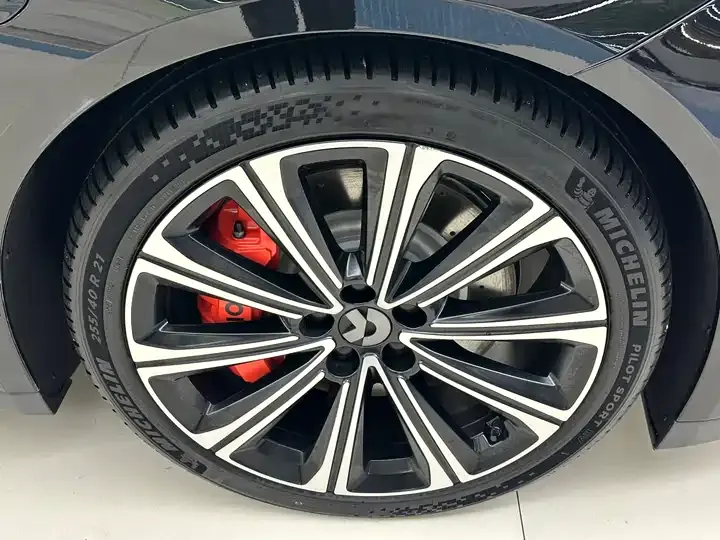 NIO ET7 2024 75kWh Executive Signature Edition 9