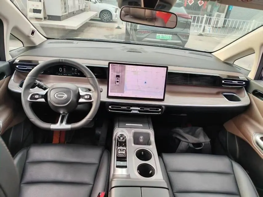 GAC Trumpchi 2024 E8 2.0 150km MAX Automatic Transmission 5