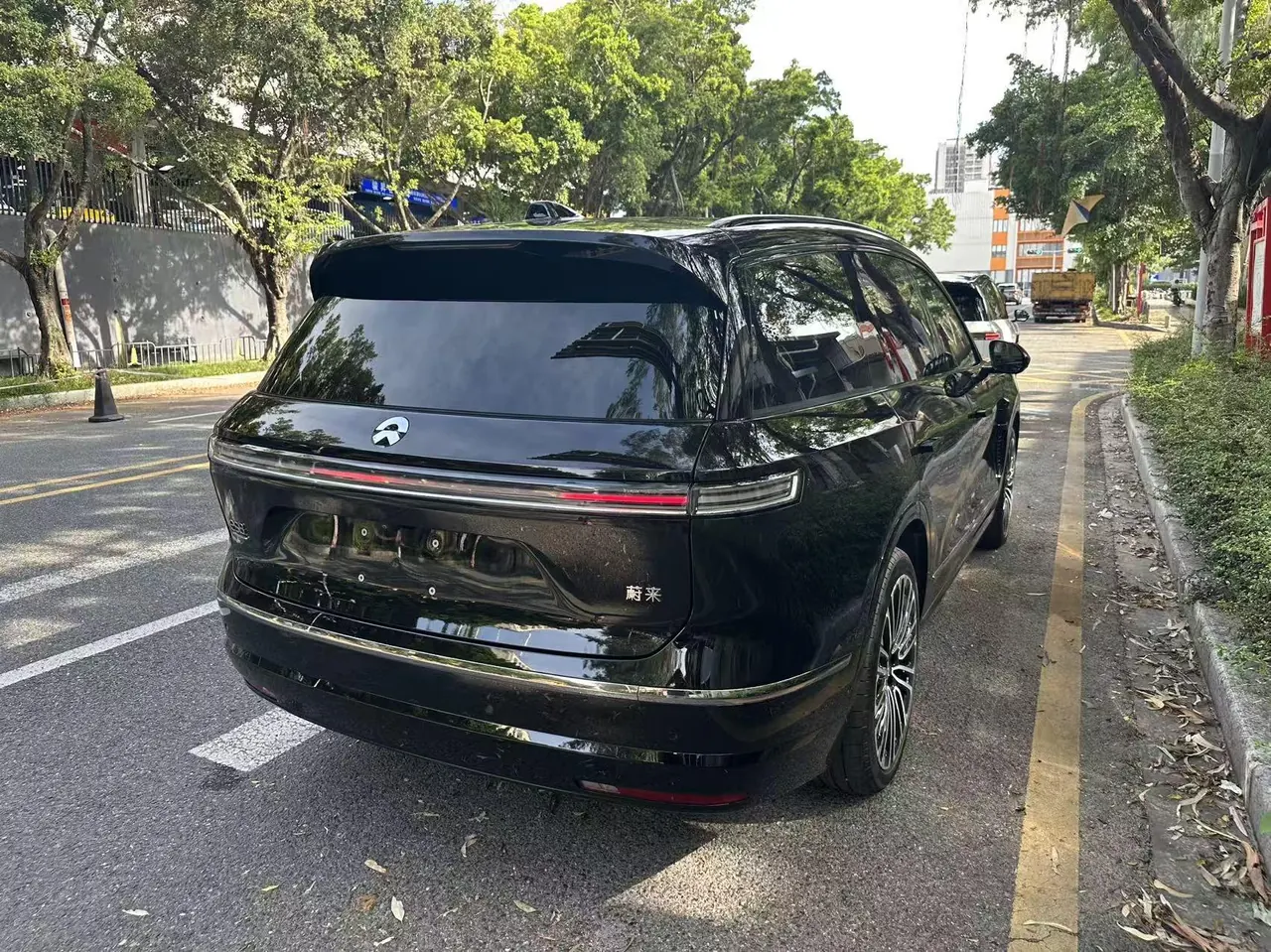 NIO 2026 ES8 6-seat executive deluxe automatic gear 5