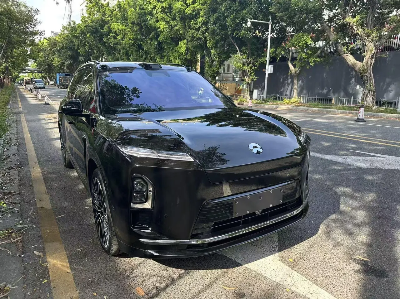 NIO 2026 ES8 6-seat executive deluxe automatic gear 8