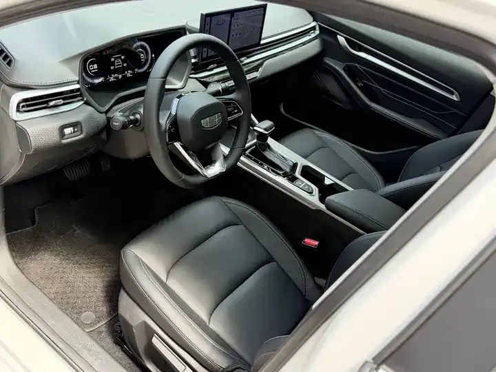 Emgrand 2025 4th Generation 1.5L CVT Honorable Model 7