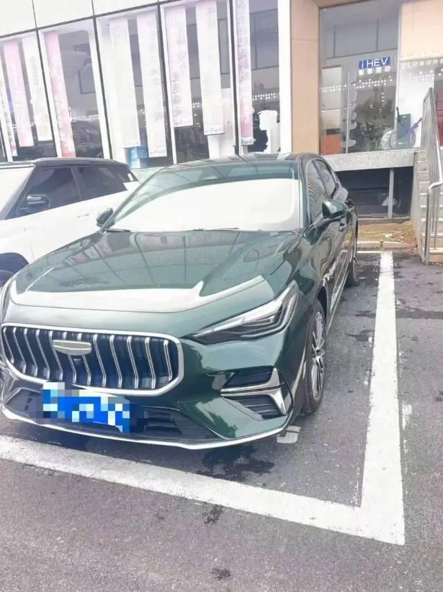 Geely 2026 Emgrand – Sedan 1.5T Flagship Automatic - View 1