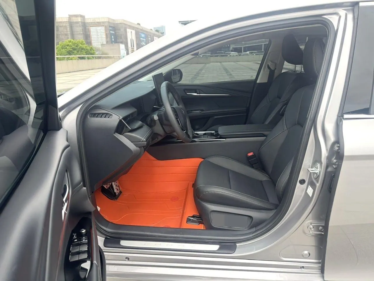 Toyota 2026 Camry Double Engine 2.0HSE Stepless Sports Lite Edition Automatic Gear 5