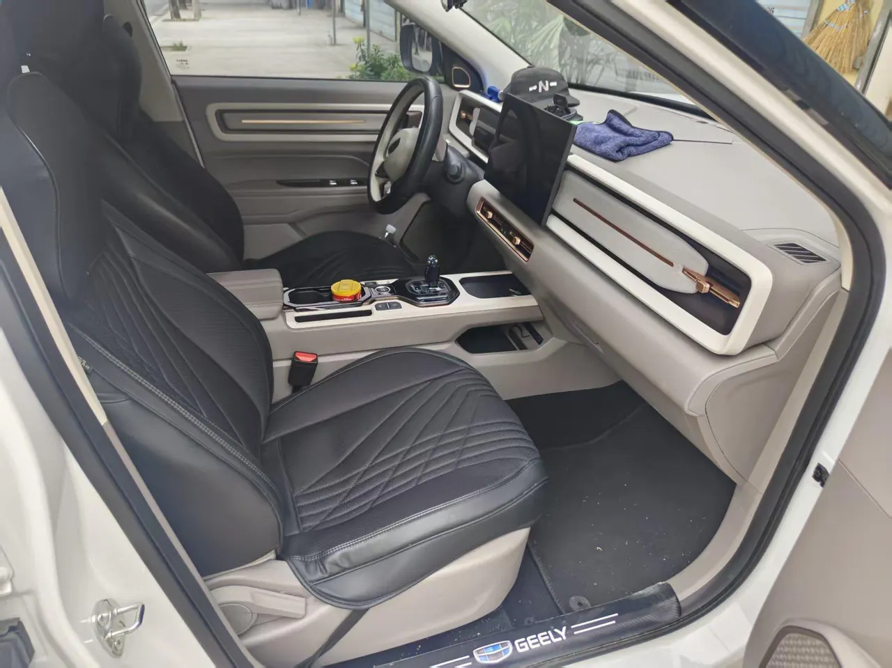 Geely 2026 icon 1.5TD chocolate alcohol version of automatic gear 7