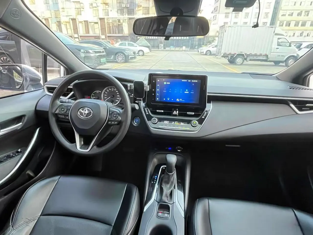 Toyota 2022 Lei Ling Shuangqing 1.8H Stepless Deluxe Edition Automatic Gear 9