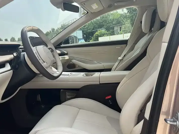 MI SU7 2026 Standard Edition 4