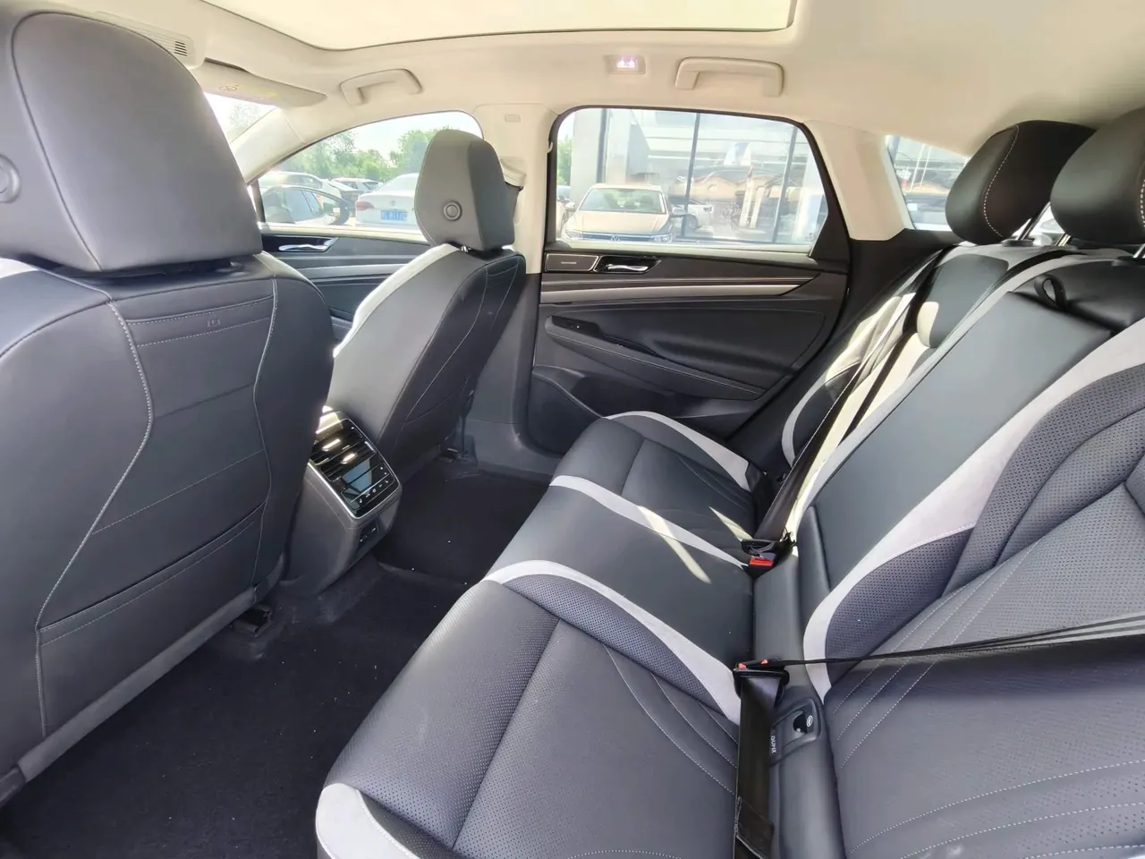Volkswagen 2024 ID. 7 VIZZION PRO automatic transmission 7