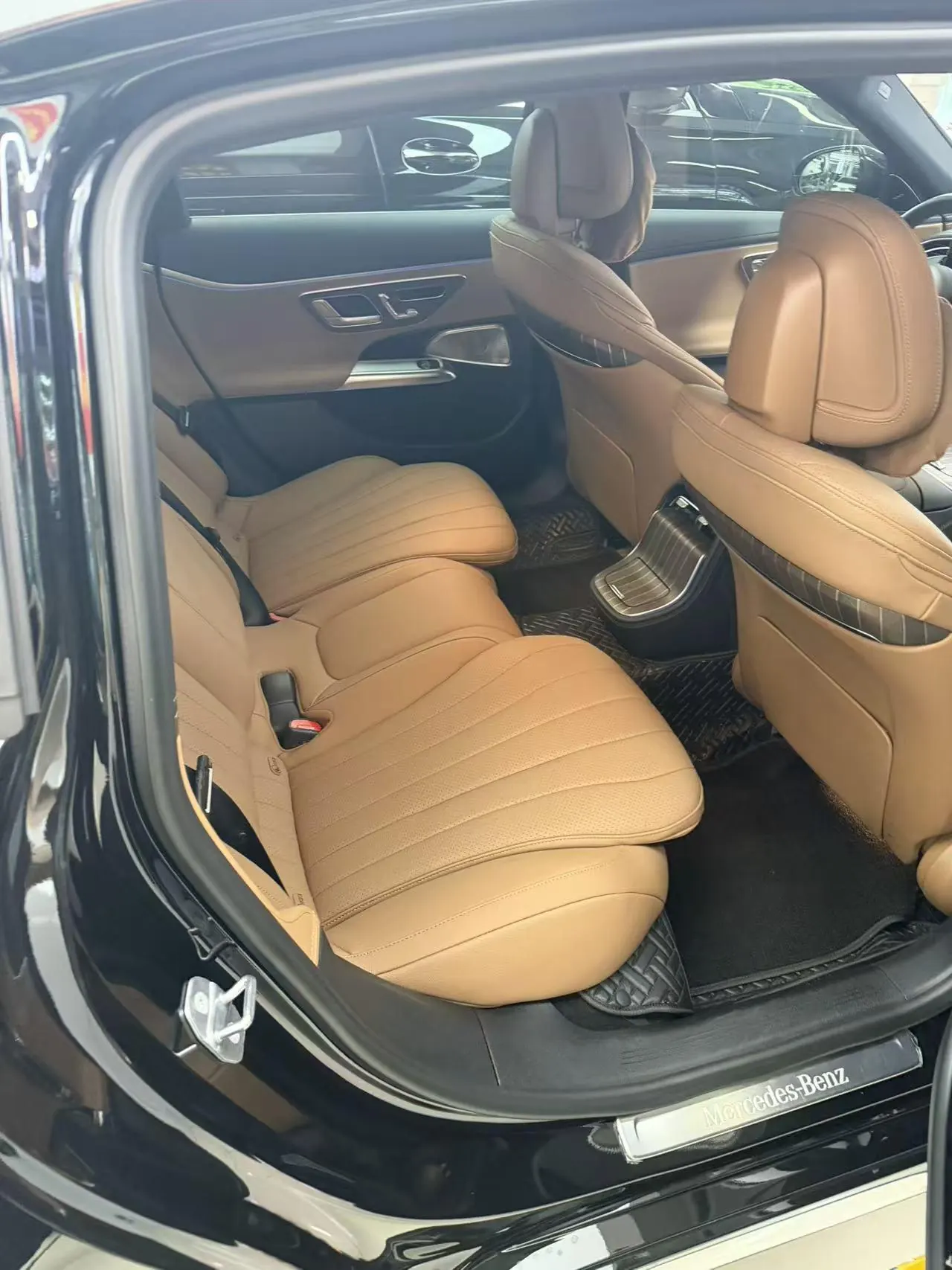 Mercedes Benz E Class 2024 E 300 L 48V 2.0T Luxury Sports Automatic 8
