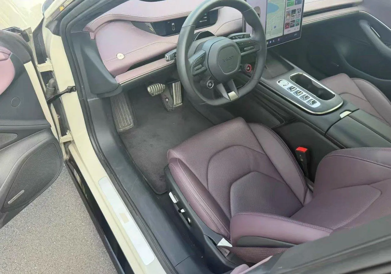 MI 2024 SU 7 800km 4-wheel drive ultra-long endurance high-end smart driving Max version automatic gear 3