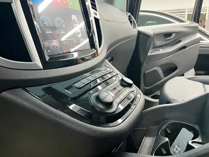 Vito 2020 2.0T Elite Edition 7 11