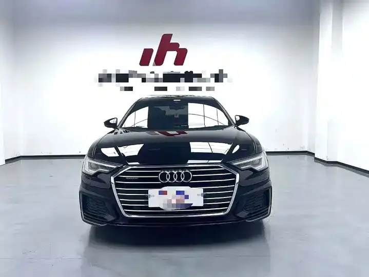 Audi A6L 2021 40 TFSI Deluxe Dynamic 2