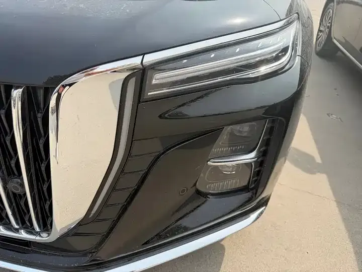 HongQi H5 2025 1.5T DCT Flag Yue Edition 4