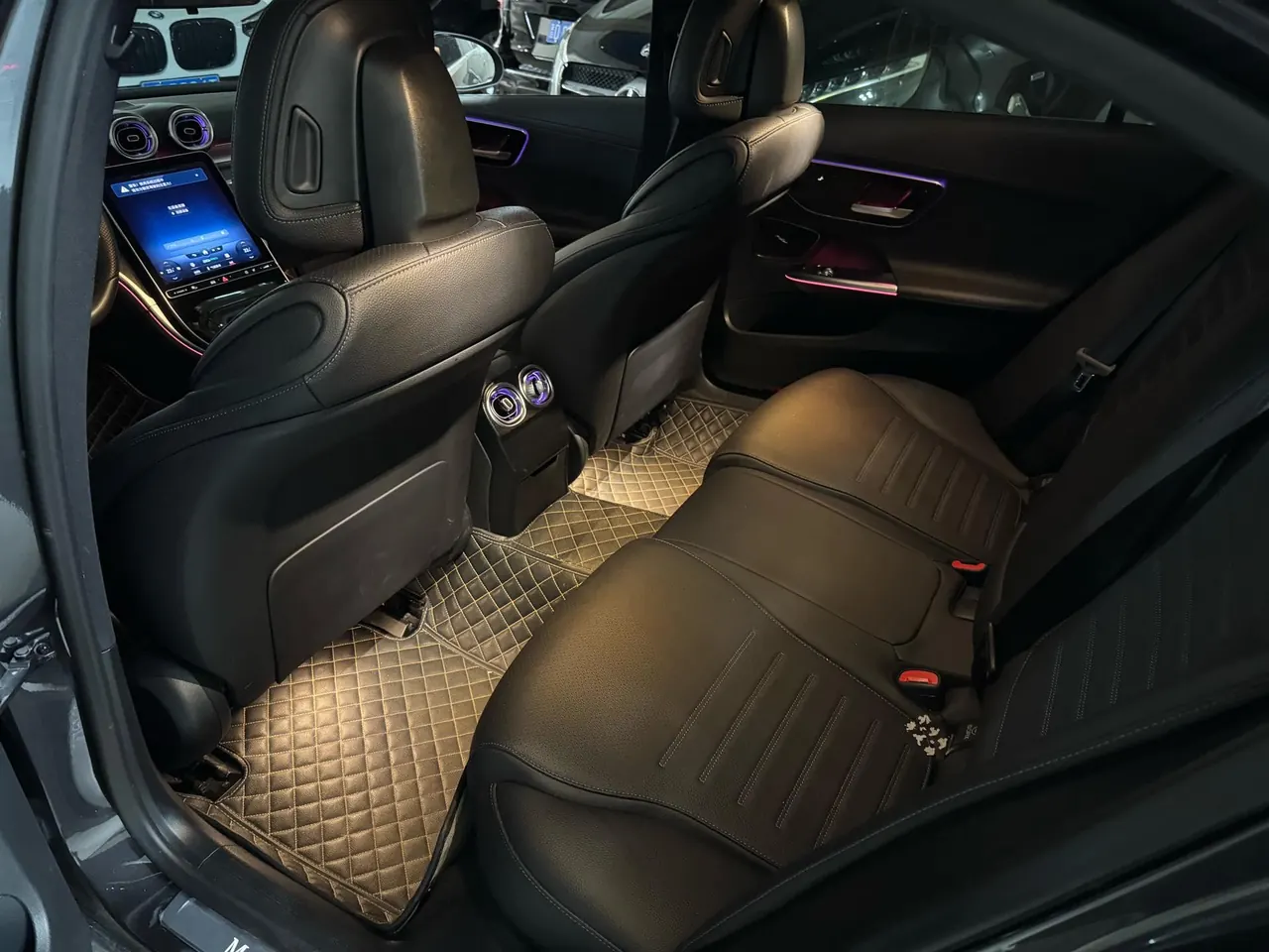Mercedes Benz Class C 2022 C 260 L 48V 1.5T Sports Edition (Modified) Automatic Gear 6