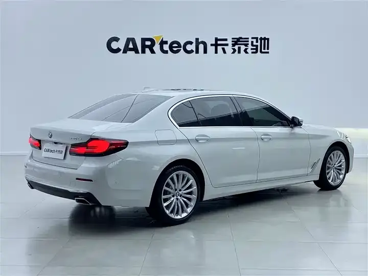 BMW 5 Series 2022 Modified 2 530Li Premium Luxury Suit 3