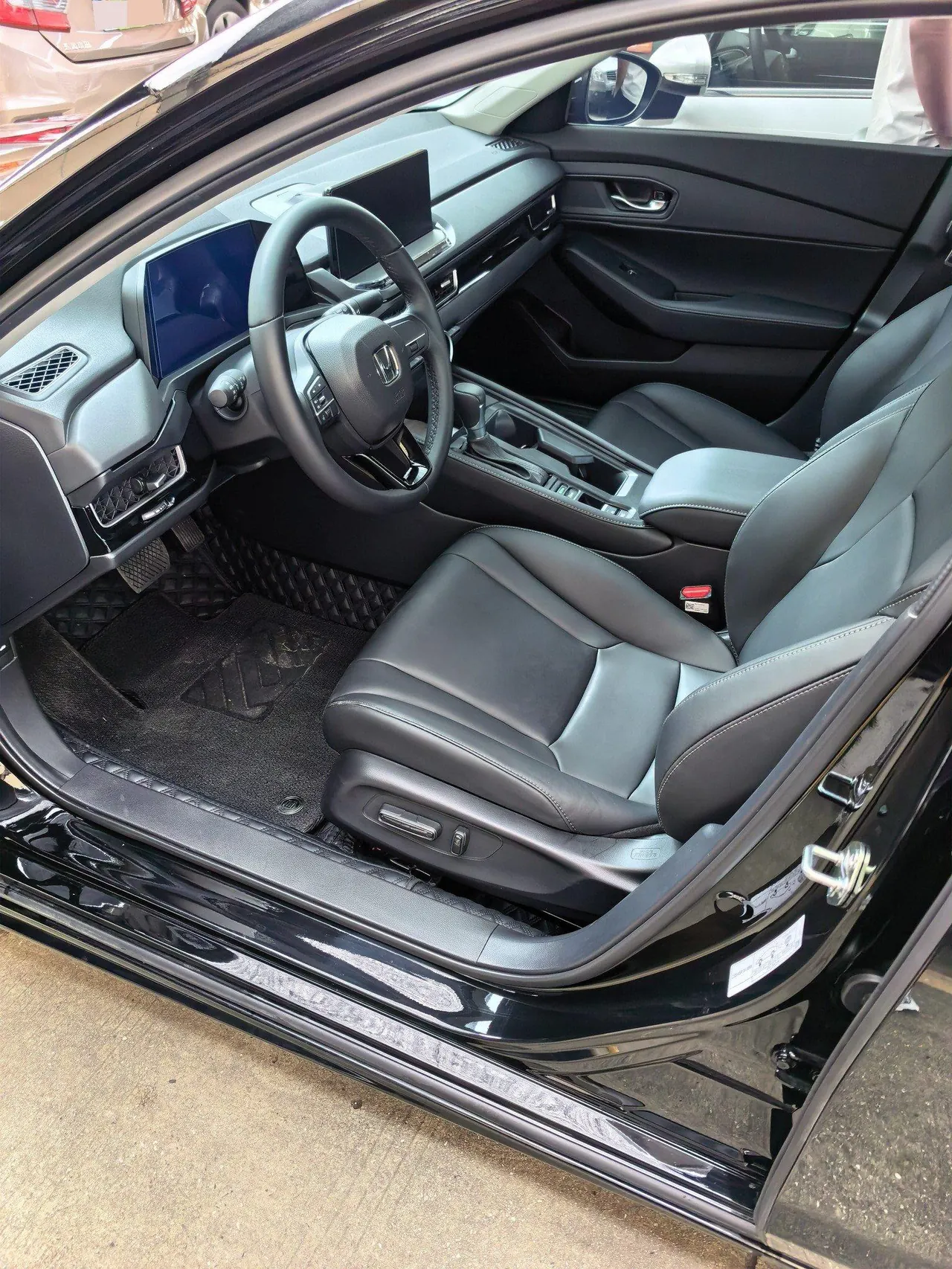 Honda 2026 INSPIRE (Yingshi Pai) 1.5T Stepless Elegant Automatic Gear 3