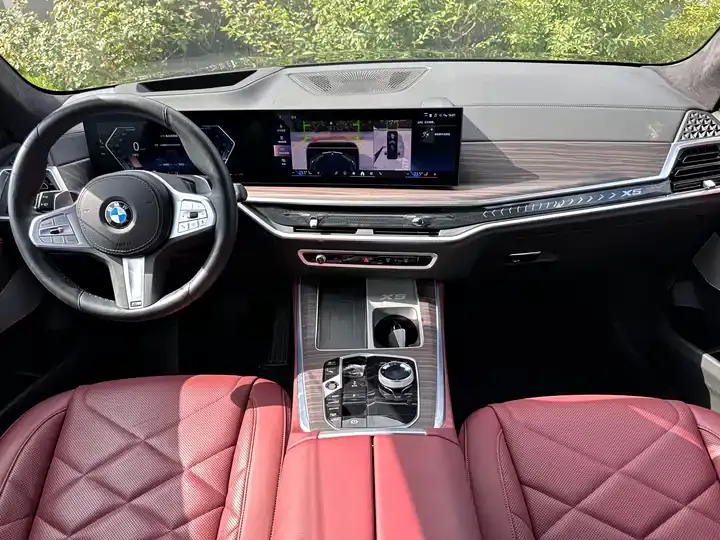 BMW X5 2023 xDrive 40Li M sports obsidian night suit 6