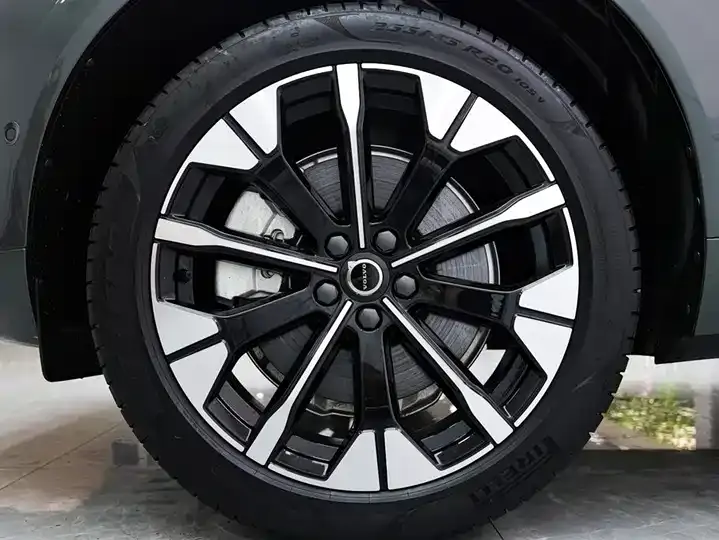 Volvo XC60 plug-in hybrid 2025 plug-in hybrid long endurance four-wheel drive Zhiyuan Deluxe Edition 5