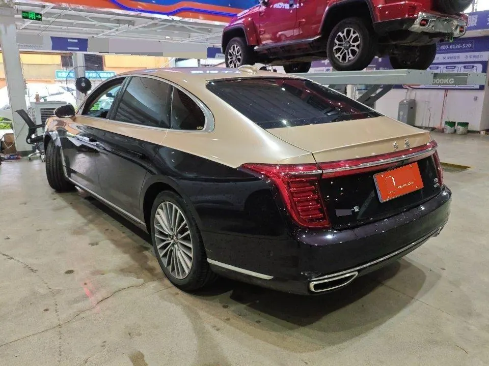 HongQi 2022 H9 48V 2.0T Zhilian Qi Chang Edition Automatic Gear 3