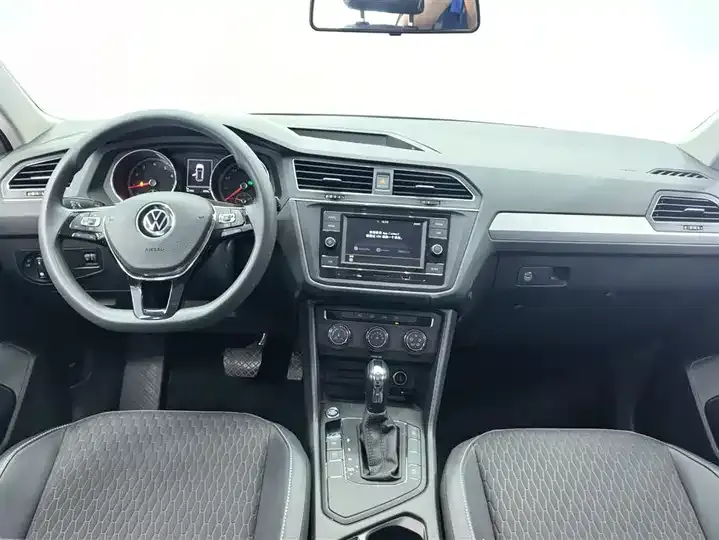 Tiguan L 2021 330TSI Automatic Two-Drive Comfortable Edition 12
