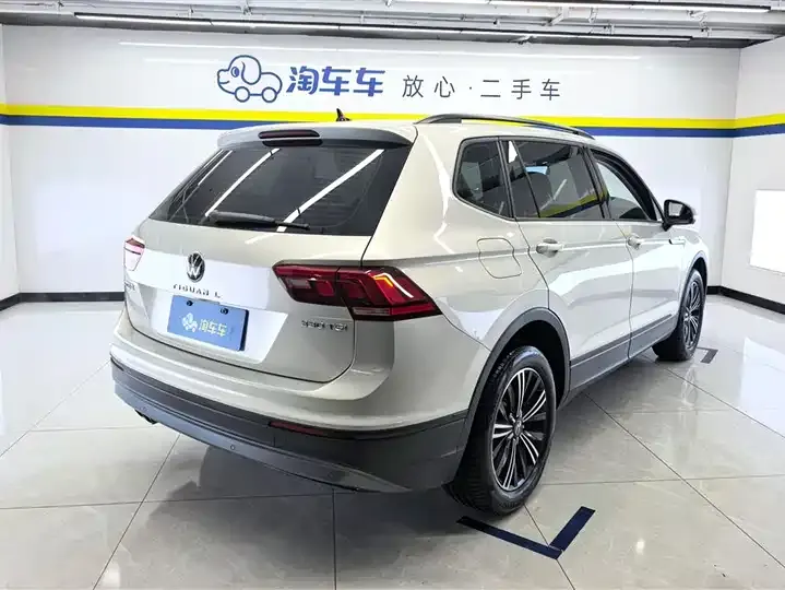 Tiguan L 2021 330TSI Automatic Two-Drive Comfortable Edition 3