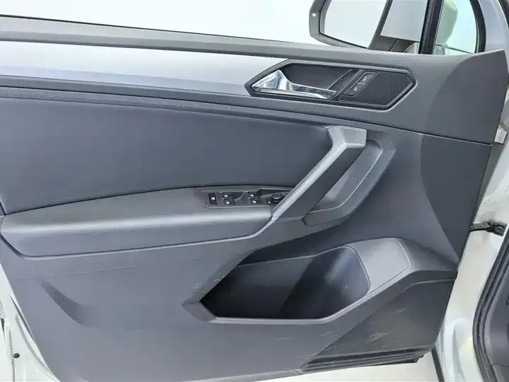 Tiguan L 2021 330TSI Automatic Two-Drive Comfortable Edition 7