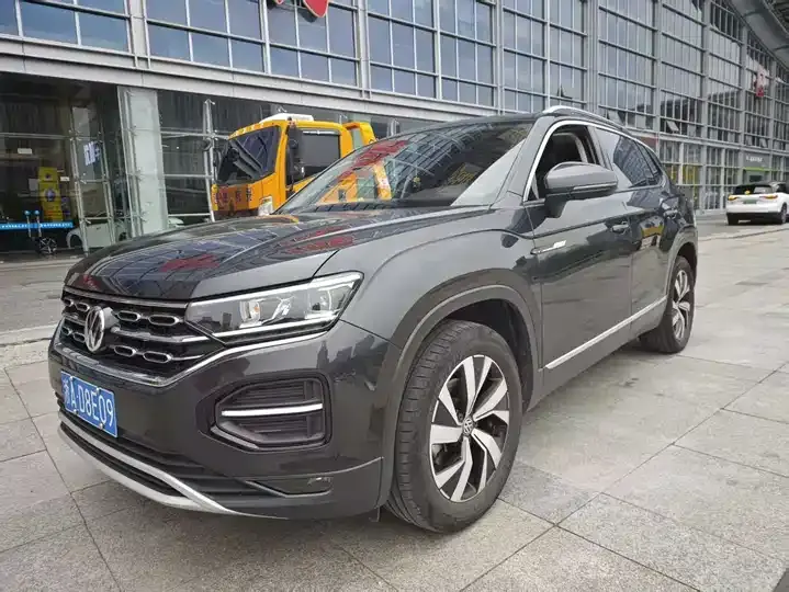 Tangyue 2022 280TSI Front-Wheel-Drive Luxury Smart Connectivity Edition - View 1