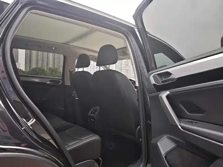 Tangyue 2022 280TSI Front-Wheel-Drive Luxury Smart Connectivity Edition 3