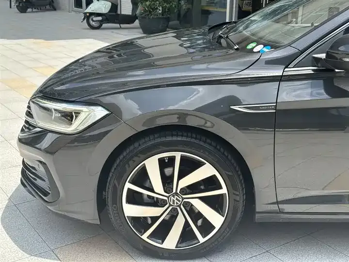 Sagittarius 2023 300TSI DSG Excellence Edition 5