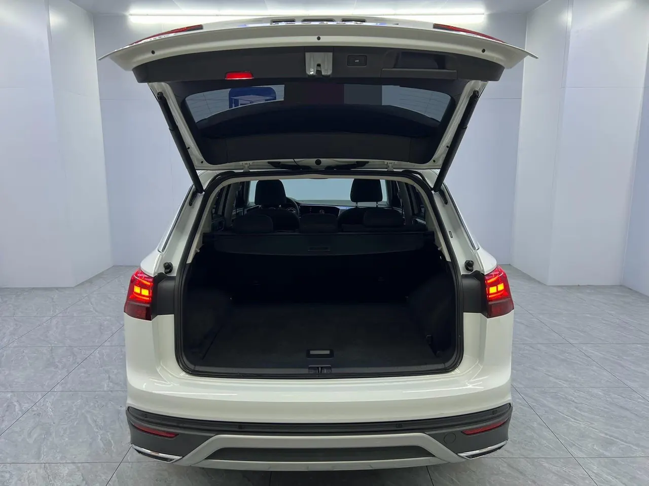 Volkswagen 2022 Tanyue 1.4TSI 280TSI Two-Drive Deluxe Smart Joint Edition Automatic Gear 17