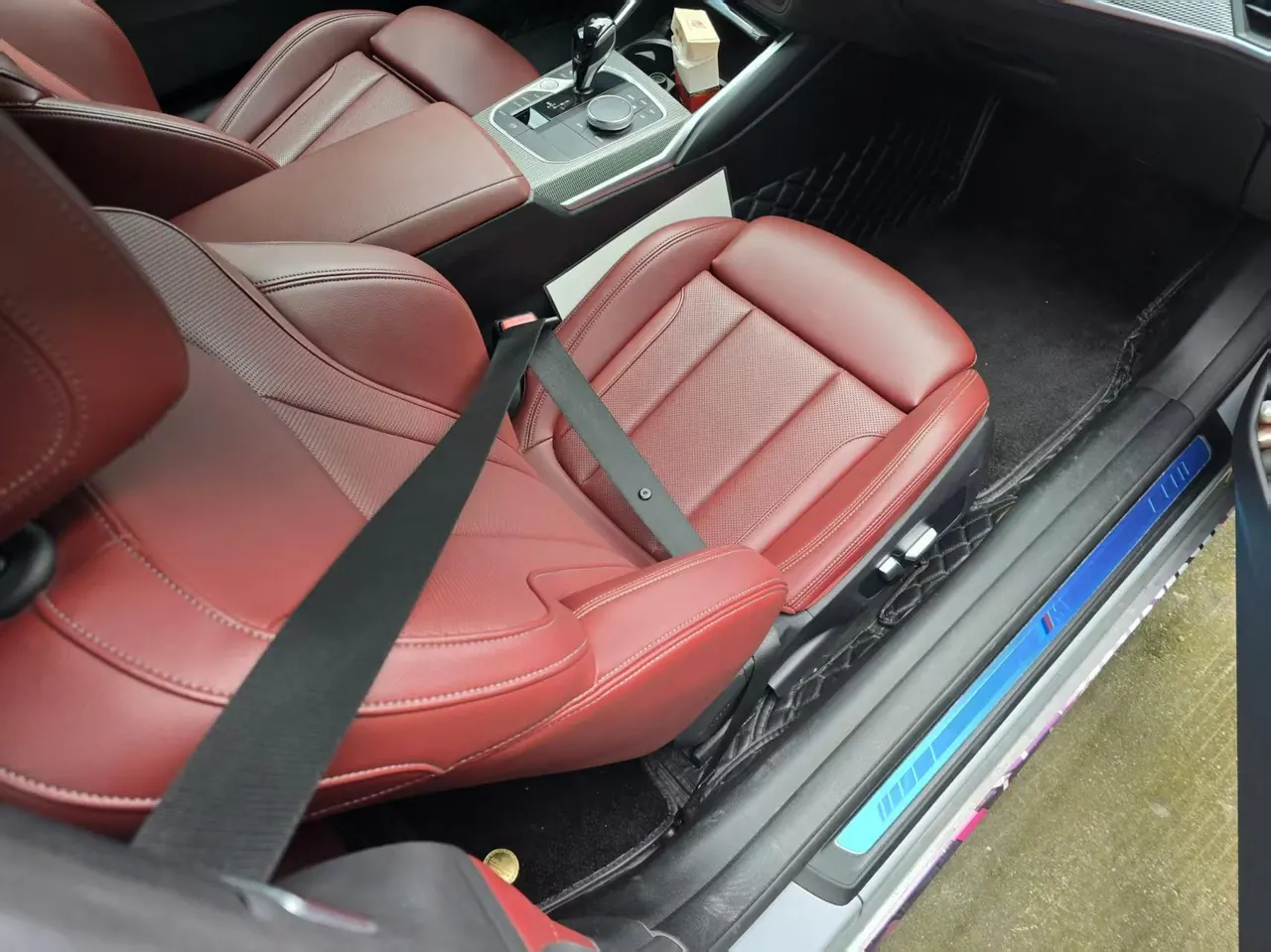 BMW 4 Series (Imported) 2022 425i Coupe 2.0T M Sports Obsidian Night Suit Automatic Gear 2