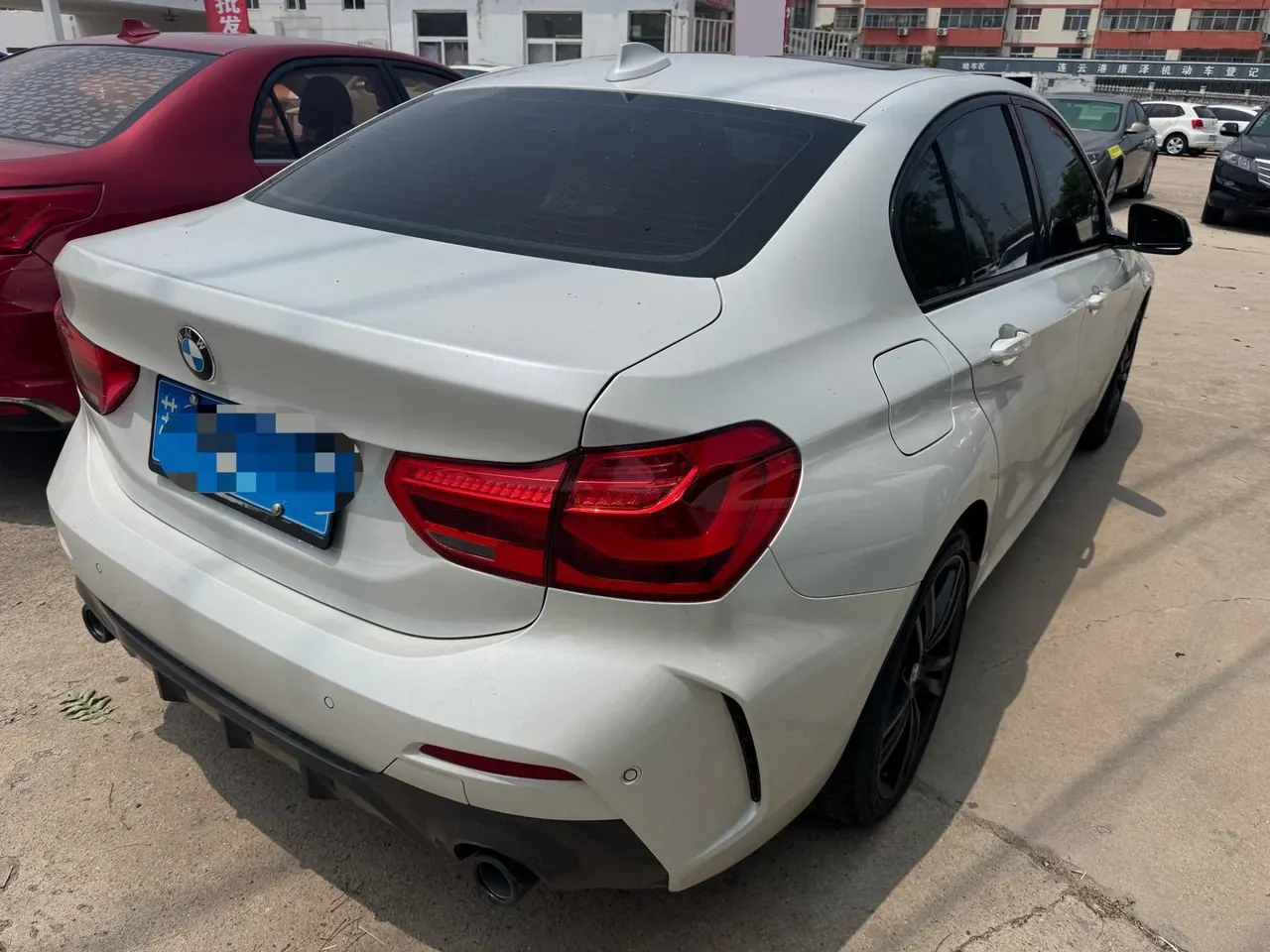BMW 1 Series 2022 125i 2.0T M Sports Obsidian Night Edition Automatic Gear 5