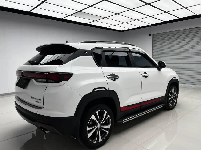 ChangAn 2022 CS35 PLUS 1.4T Blue Whale NE Luxury Automatic Gear 4