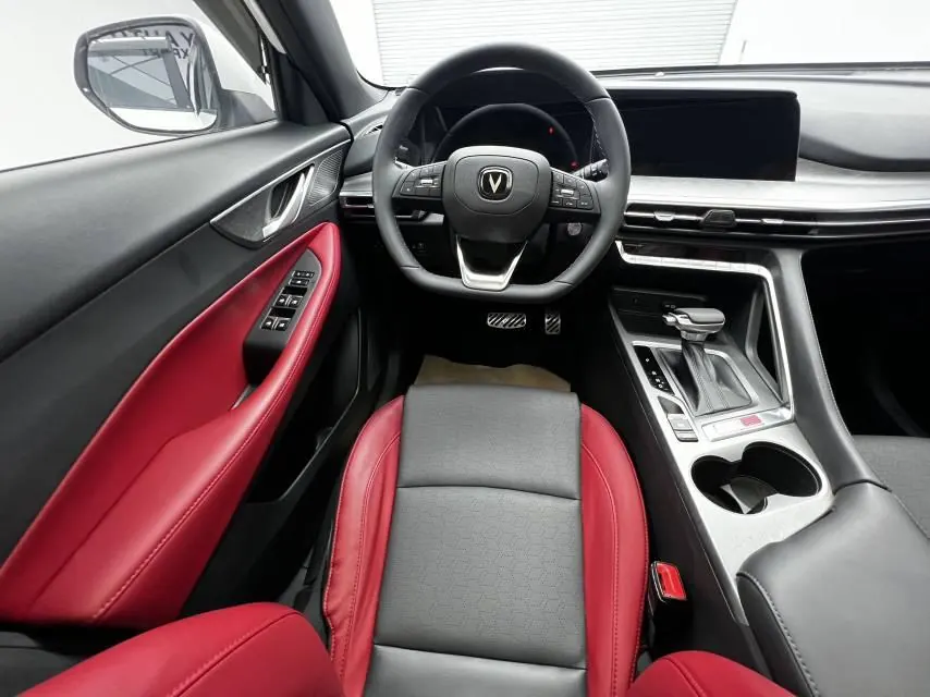 ChangAn 2022 CS35 PLUS 1.4T Blue Whale NE Luxury Automatic Gear 9