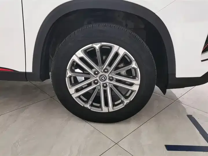 ChangAn CS75PLUS 2022 1.5T Automatic Honor Model 6
