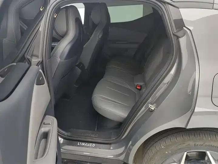 LYNK&amp;CO Z20 2025 530km Rear Drive Max 11