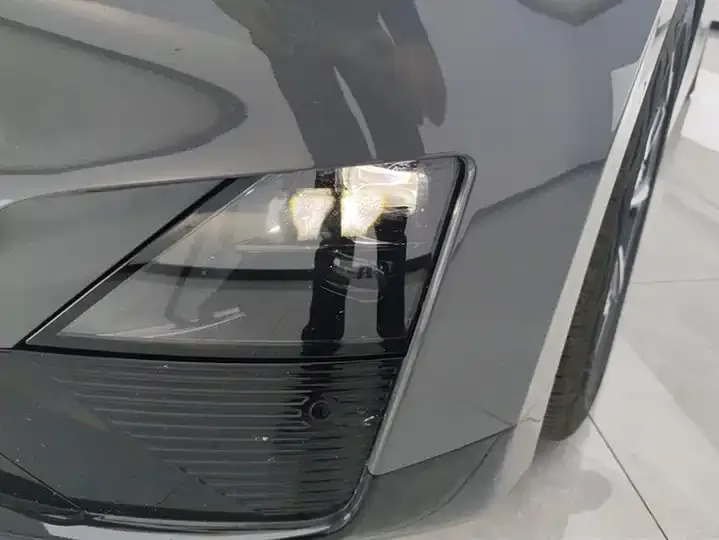 LYNK&amp;CO Z20 2025 530km Rear Drive Max 5