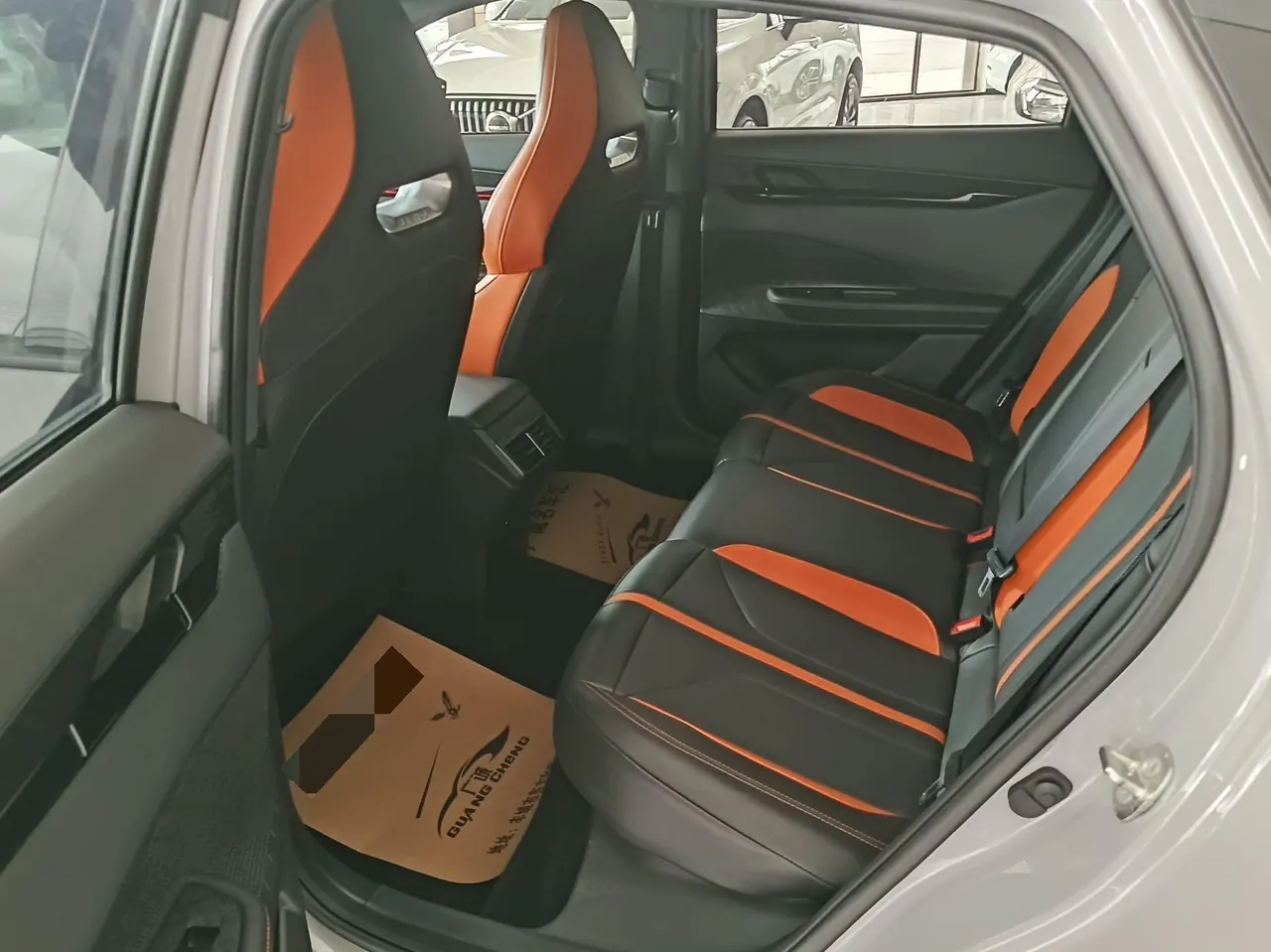 ChangAn 2024 UNI-V 1.5T Distinguished Sports Automatic 5