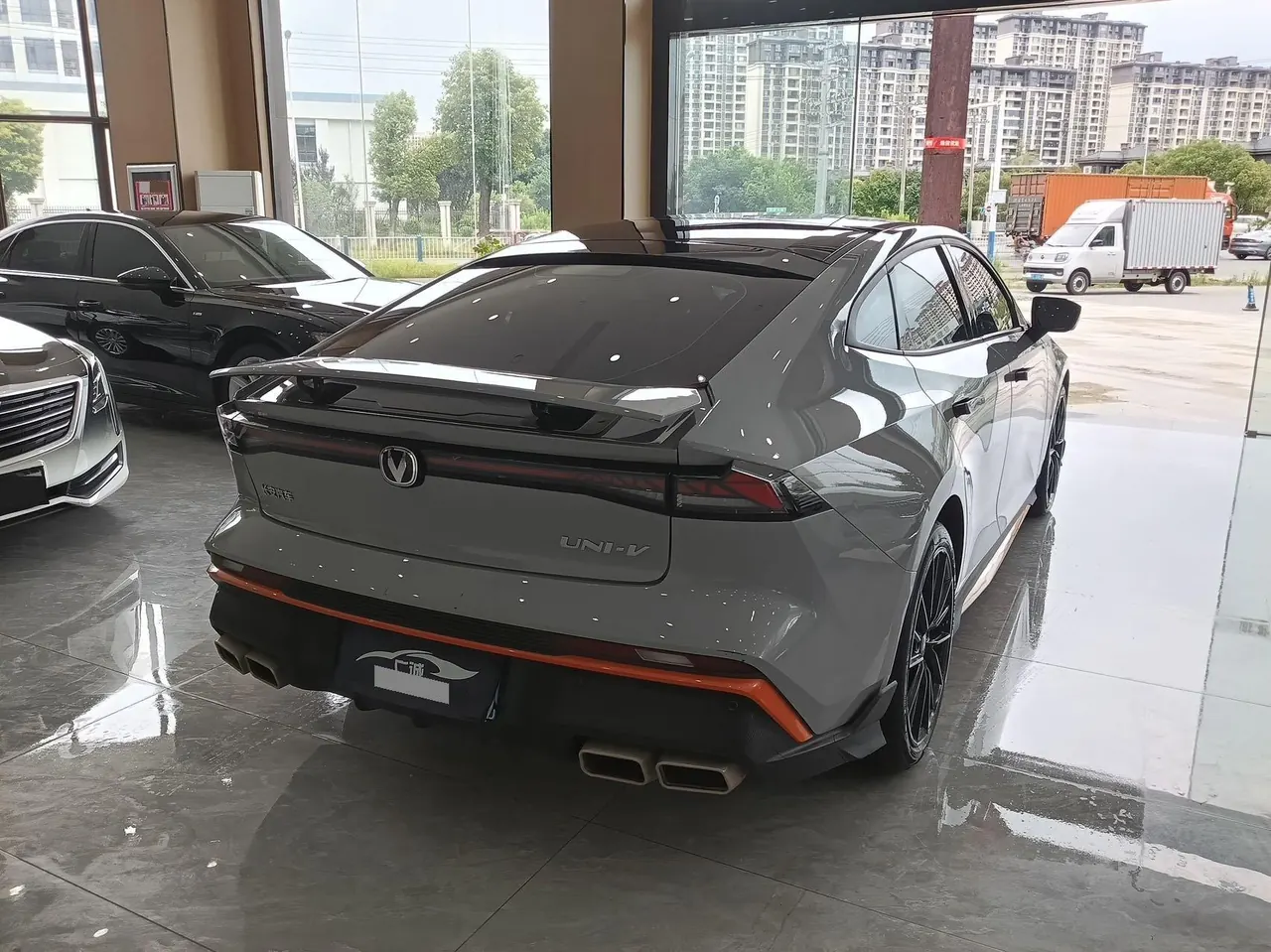 ChangAn 2024 UNI-V 1.5T Distinguished Sports Automatic 7