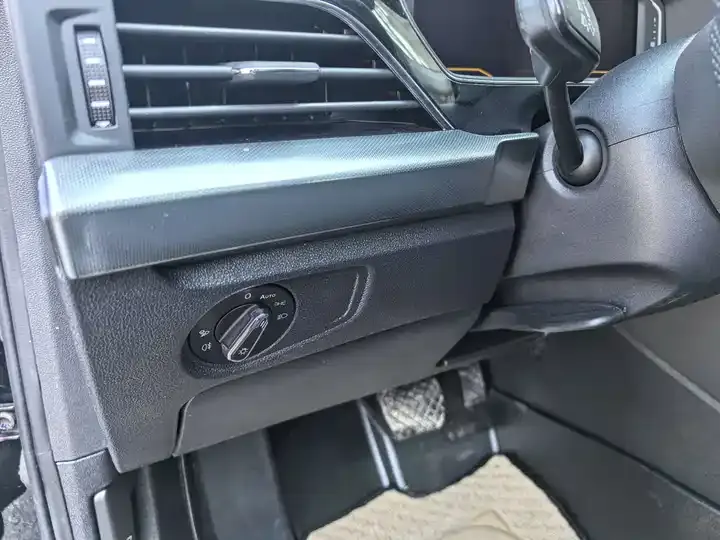 Passat 2024 280TSI Elite Edition 10