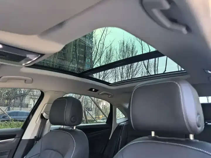 Passat 2024 280TSI Elite Edition 11